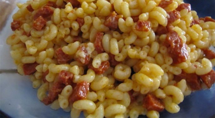 Cuisiner des coquillettes aux légumes pour votre bébé